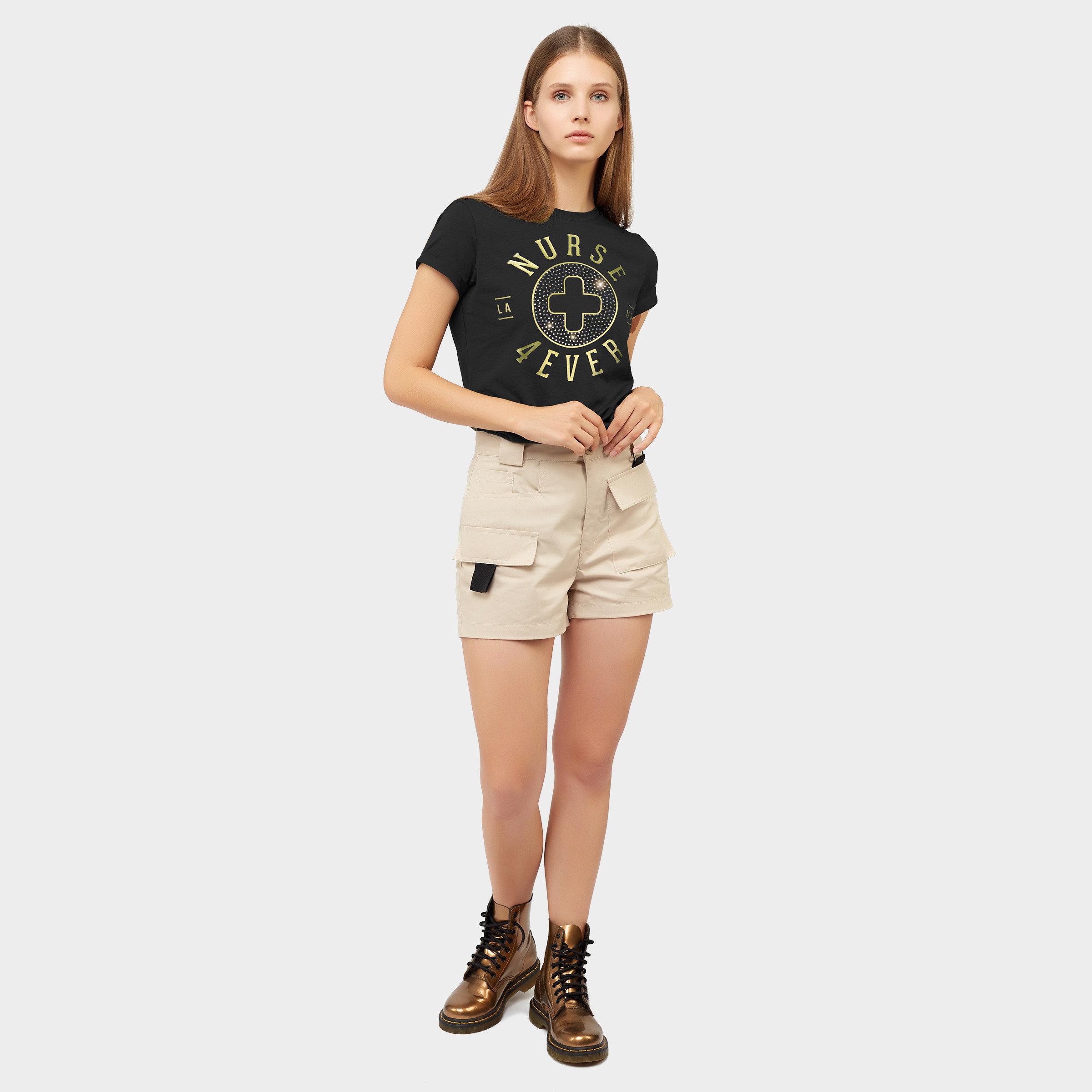 Teenager,Girl,In,Beige,Cargo,Shorts